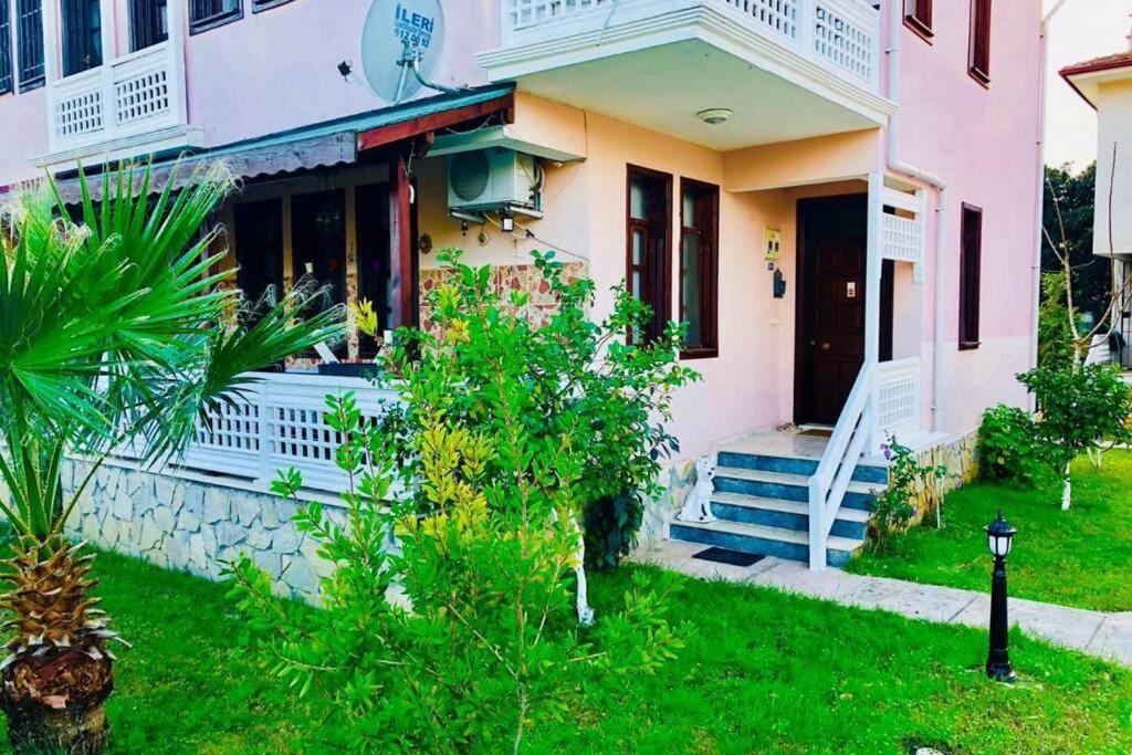 Peaceful House Villa Фетие Екстериор снимка